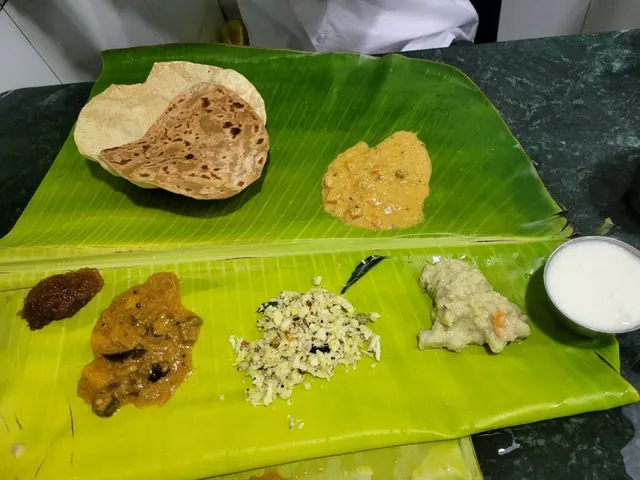 Sri Sabari Veg Restaurant - 3