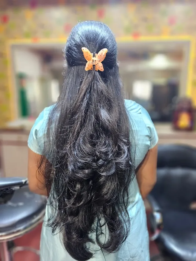 Lovely Ladies Beauty Parlour & Make up Artist - 4