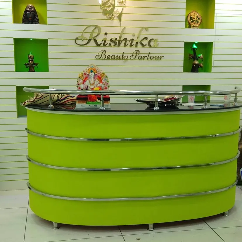Rishika Beauty Parlour