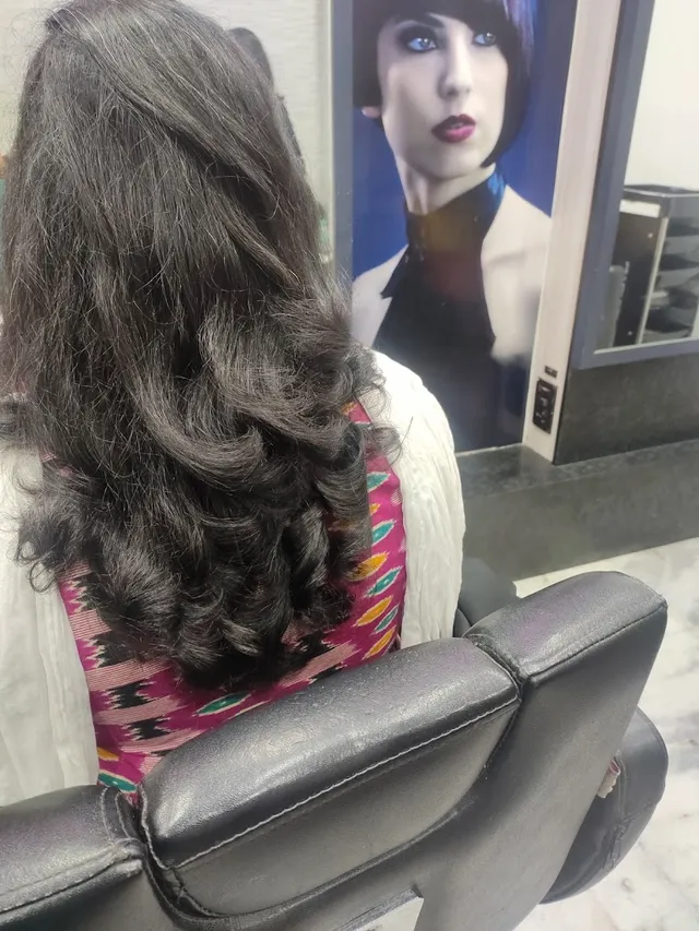 Kings Family Beauty Parlour - 3