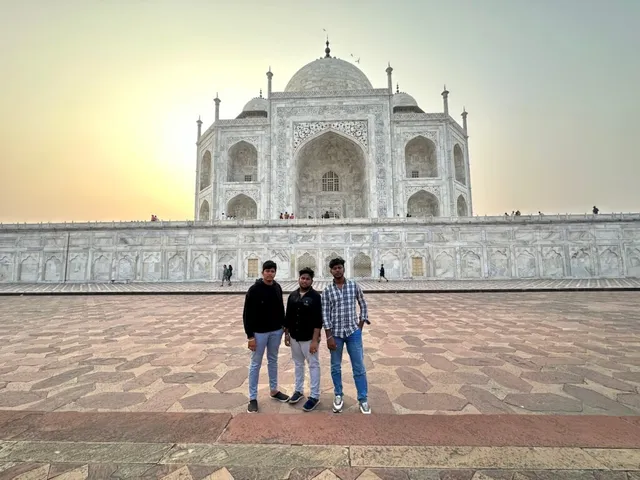 Sri Murugan Travel Agency - 4