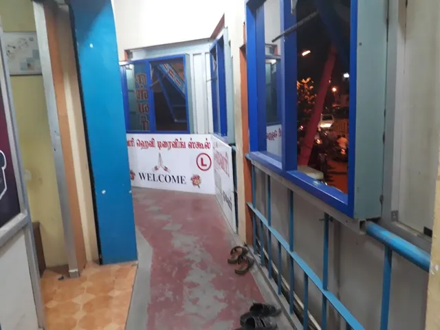 GARUDAN DRIVING SCHOOL & INSURANCE - 2