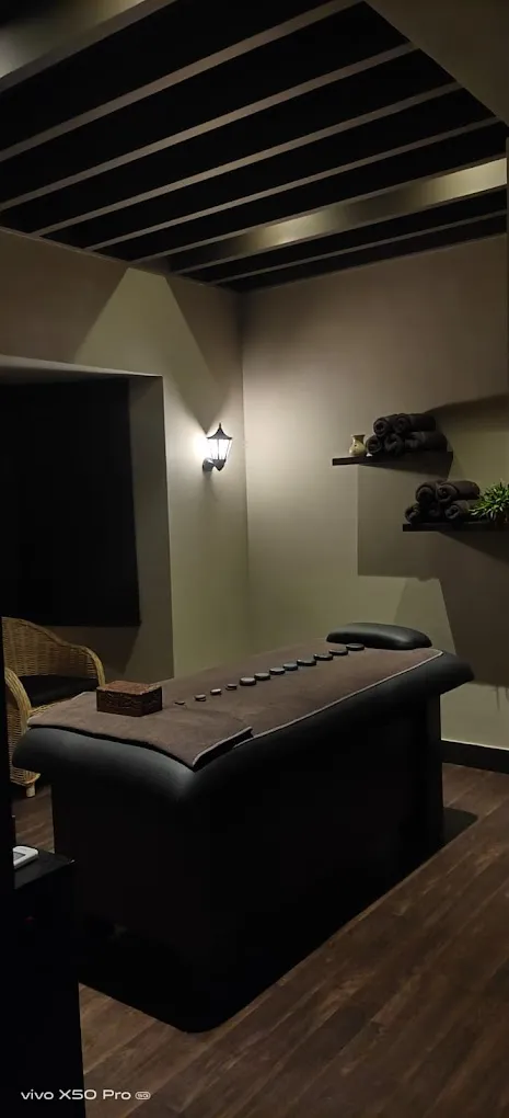 La Milano Salon & Spa - 3