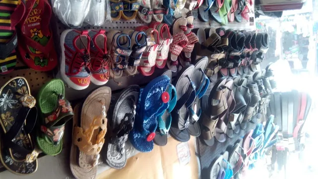 Al Fathima Shoe Mart - 4