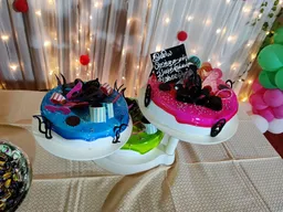 Evolve Cakes & Bakerys - 4