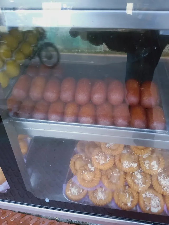 SRI VENKATESWARA IYENGAR BAKERY & SWEETS - 3