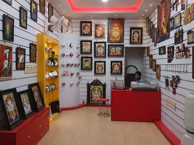 Anand Art Gallery - Gift Show Room - 3