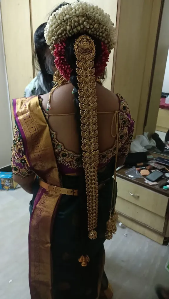 Green Trends - Unisex Hair & Style Salon Kanchipuram - 2