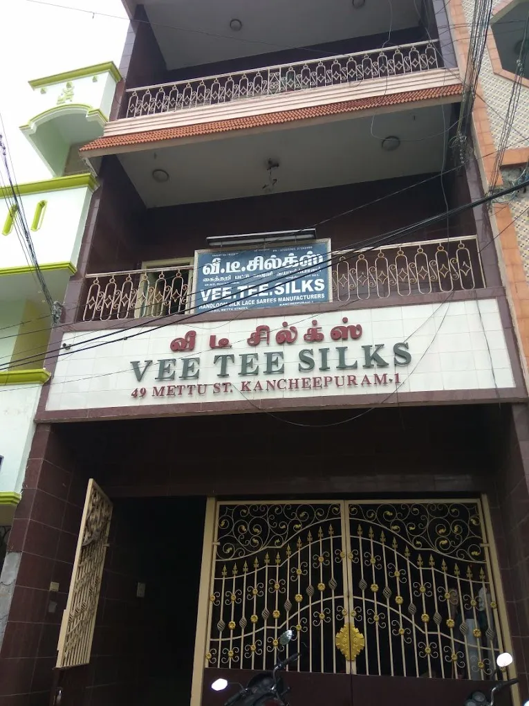 Vee Tee Silks