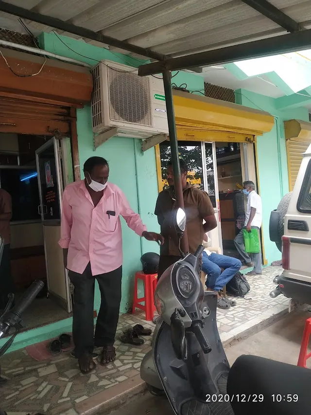 Sri Kamakshi Driving School (Light Driving School/Heavy Driving School/Motor Cycle Driving School) - 2