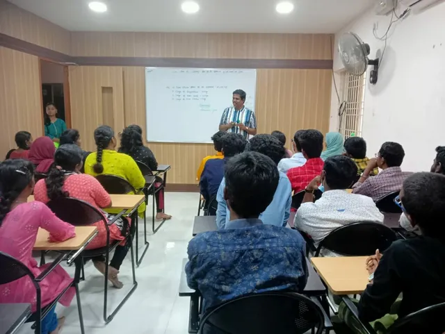 Alchemy EduTech - NEET, JEE & FOUNDATION COACHING SPECIALISTS - 4