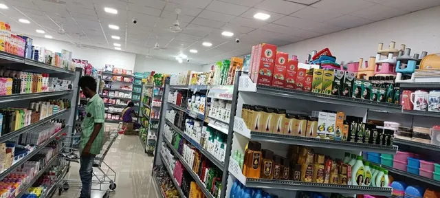 Salem Super Market - 4