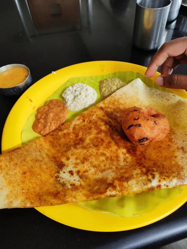 Hotel Salem Saravana Bavan Pure Veg A/C - 2