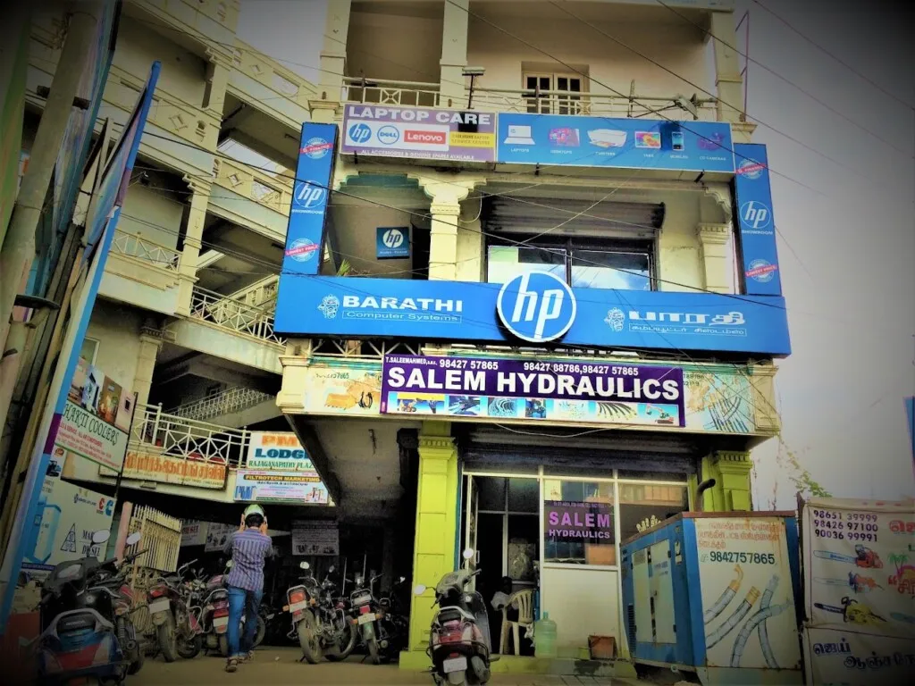 HP Laptop Showroom in salem bharathi computers and laptop service