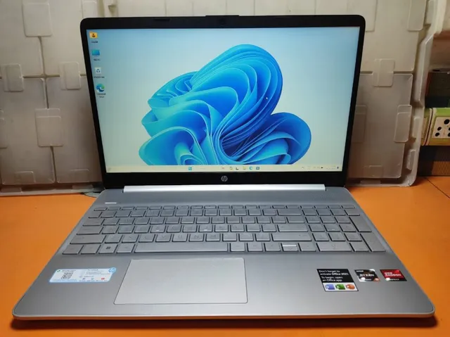 Creative Laptop Sales & service - 4