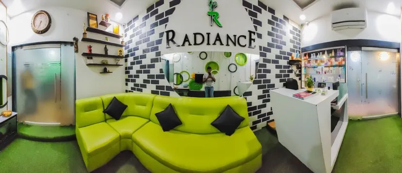 RADIANCE UNISEX SALON & BRIDAL MAKE UP STUDIO
