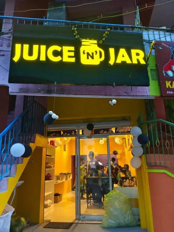 Juice 'N' Jar