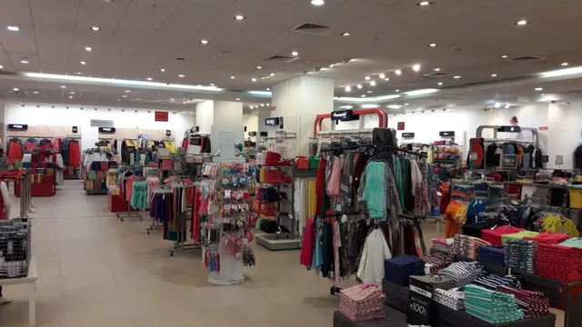 Reliance Mall - 4
