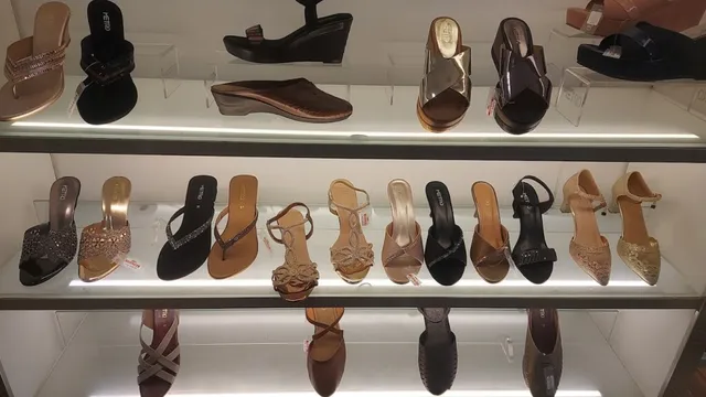 Metro Shoes Salem - 6