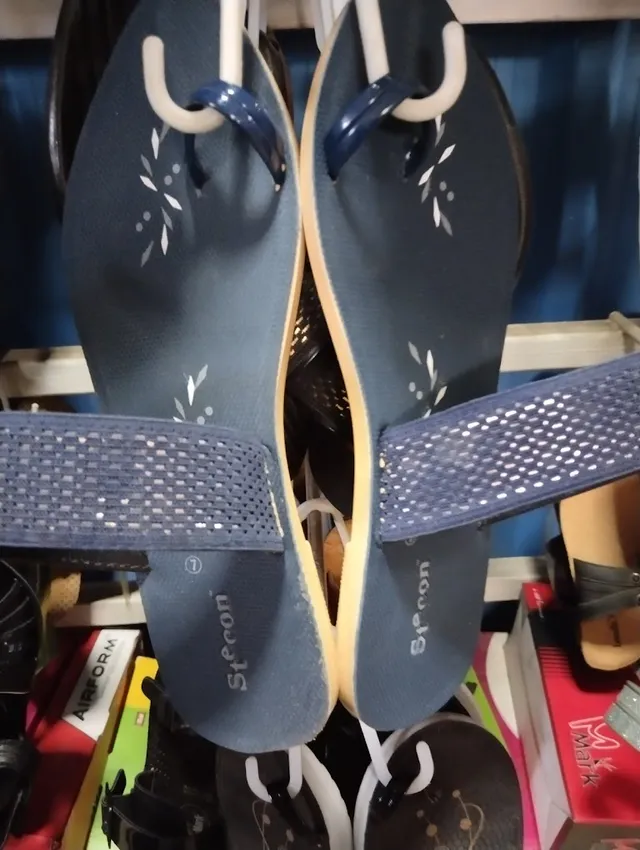 SUPREME SHOE COMPANY - 4