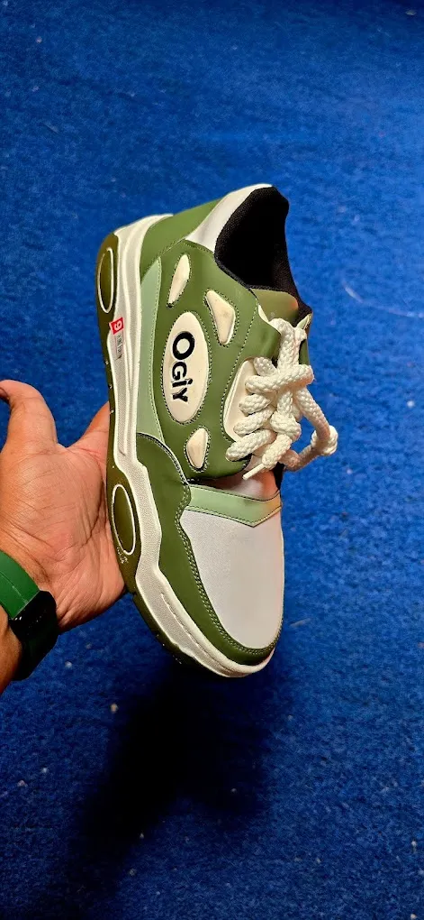 SUPREME SHOE COMPANY - 5