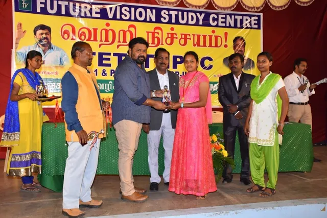 FUTURE VISION BEST NEET TNPSC PG.TRB UG.TET AO-AGRI s, Bank Exams COACHING CENTRE SALEM - 2