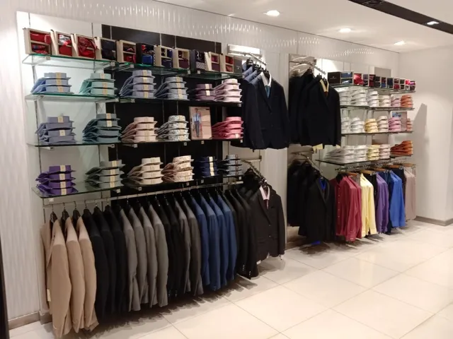 Blackberrys Salem - 2