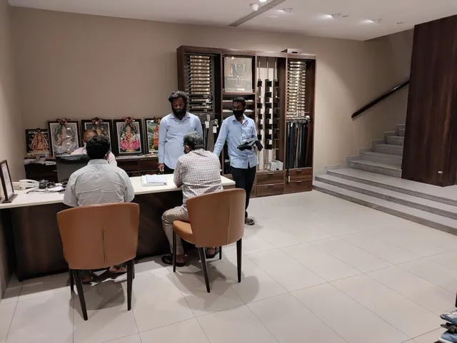 The Raymond Shop Salem - 5