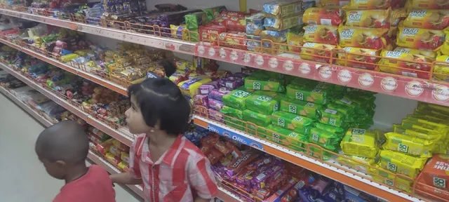 Family super markets - 6