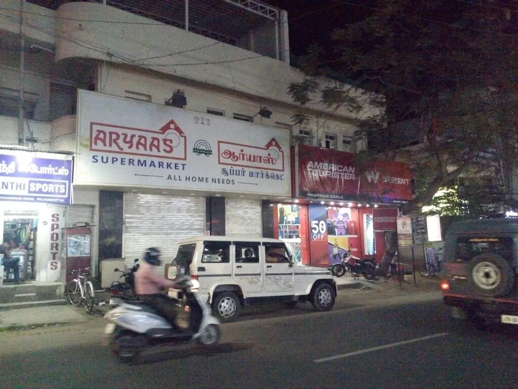 Aryaas Super Market