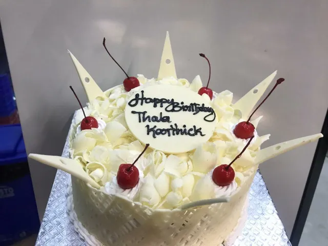 The Italian Cake Shop - 5