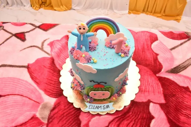 Vani's Creative Bakers & Events - 4