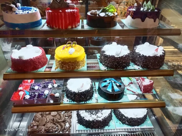 Aryaas Sweets And Bakery - 2