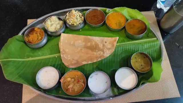 Balan's Restaurant - 4