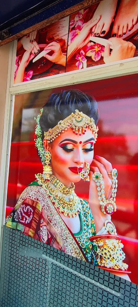 Shine Beauty parlour and tatoo shop::Tirunelveli, And Training center. Best Bridal makeup artist - 5