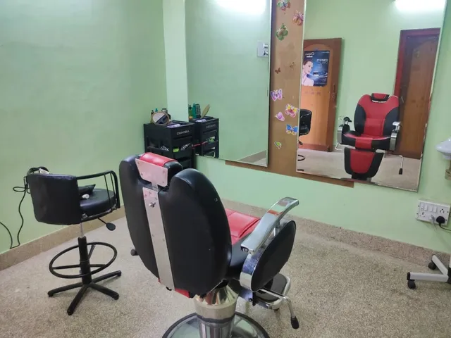 Humaise Ladies Beauty Salon - 4