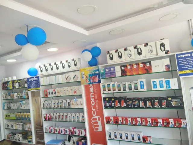 Poorvika Mobiles Thirunelveli - Opp to Bus Stand - 2