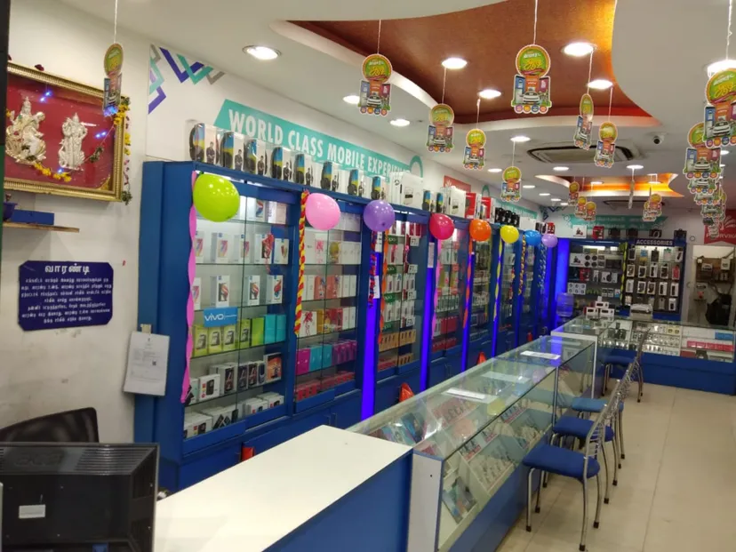 Poorvika Mobiles Palayankottai