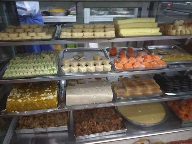 Santhi Ganesh Sweets & Bakery - 5