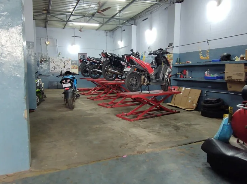 Sri Balaji Two Wheeler Works (Spares & Service)