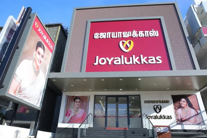 Joyalukkas Jewellery Tirunelveli