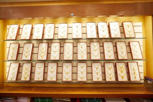 Alagar Jewellers - 3