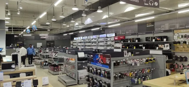 Reliance Mall Tirunelveli - 2