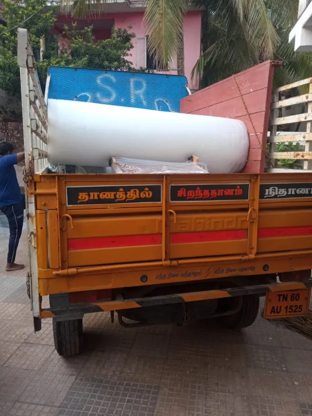 Vetri Packers and Movers - 5