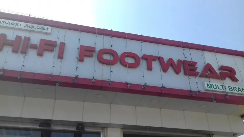 HI-FI FOOTWEAR