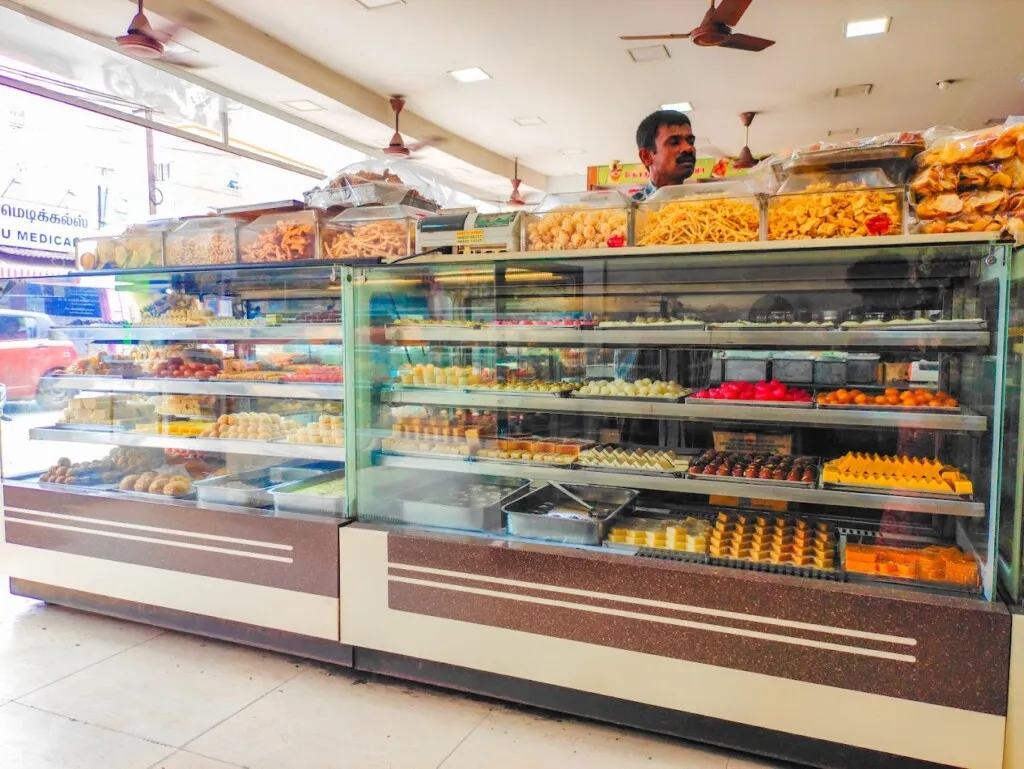 Venkateswara Bakery & Sweets, Gandhiji Road