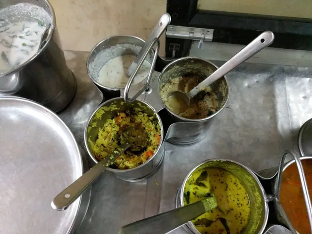 Trichy Cafe - Manikoondu - 6