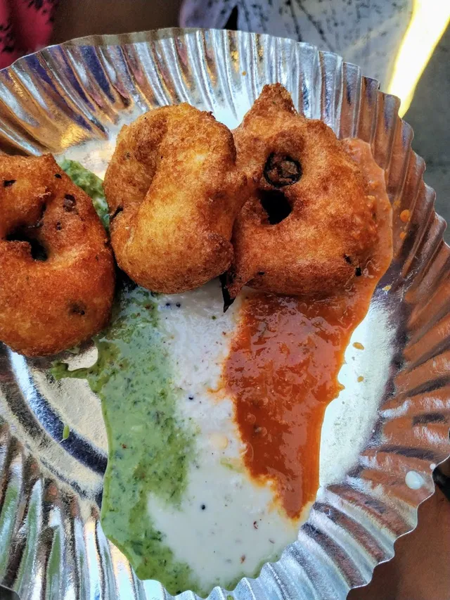 SRI SARAVANA BAVAN & SRI KRISHNA - 2