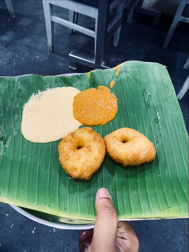 SRI SARAVANA BAVAN & SRI KRISHNA - 3