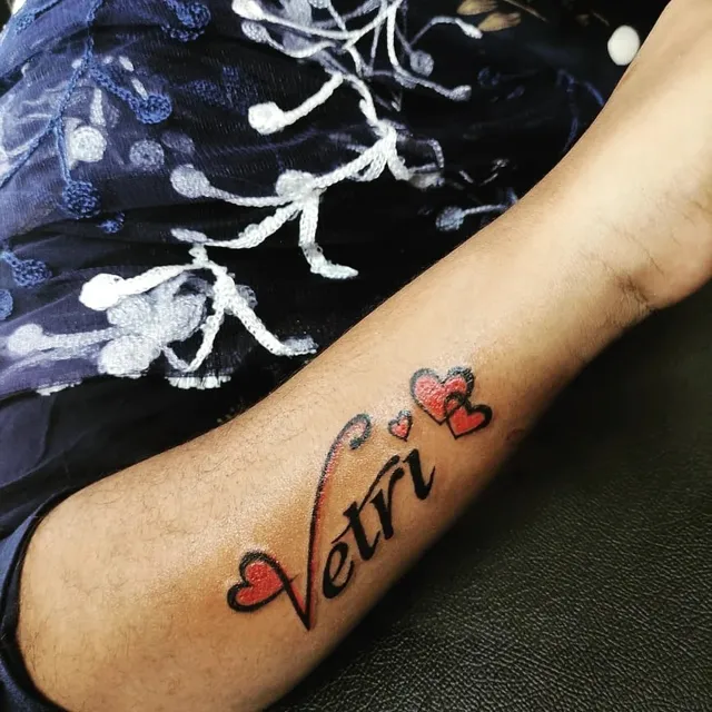 ROYAL LOOK TATTOO STUDIO 4.2 (5) - 6